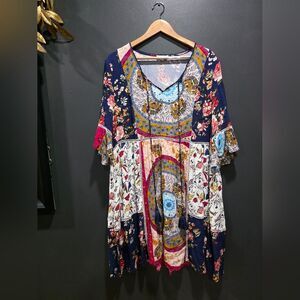 Elephant Floral patchwork boho tunic dress V-neck short sleeves Sz 2XL Viscose